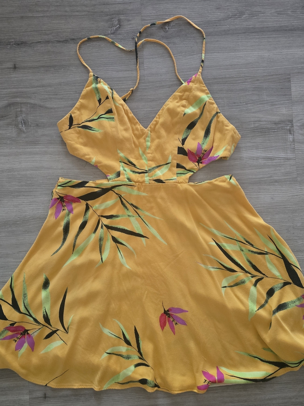 Urban Outfitters | Yellow Floral Cutout Mini Dress | Size Large